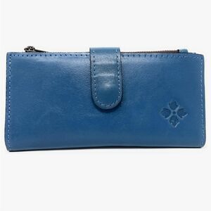 Patricia Nash Vintage Distress Nazari Leather Bifold Wallet- Mirage